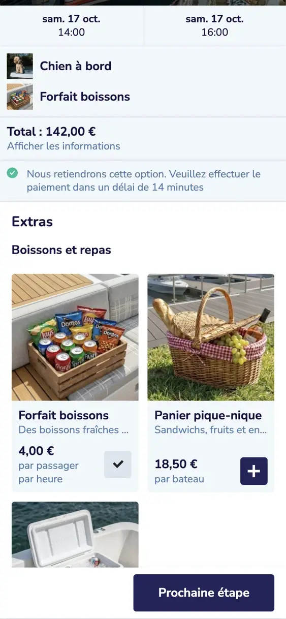L'étape des extras sur un téléphone : le bateau électrique pour quatre samedi de 14:00 à 16:00, avec un chien à bord et un forfait boissons, 142 € au total, et en dessous les extras au choix