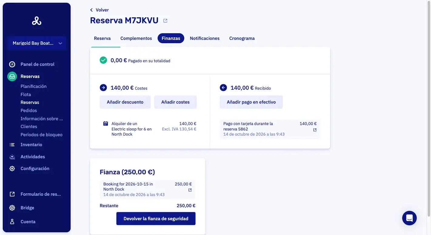 La pestaña de pagos de una reserva en Let's Book: pagada por completo, los costes y lo recibido, y la fianza con lo que queda pendiente